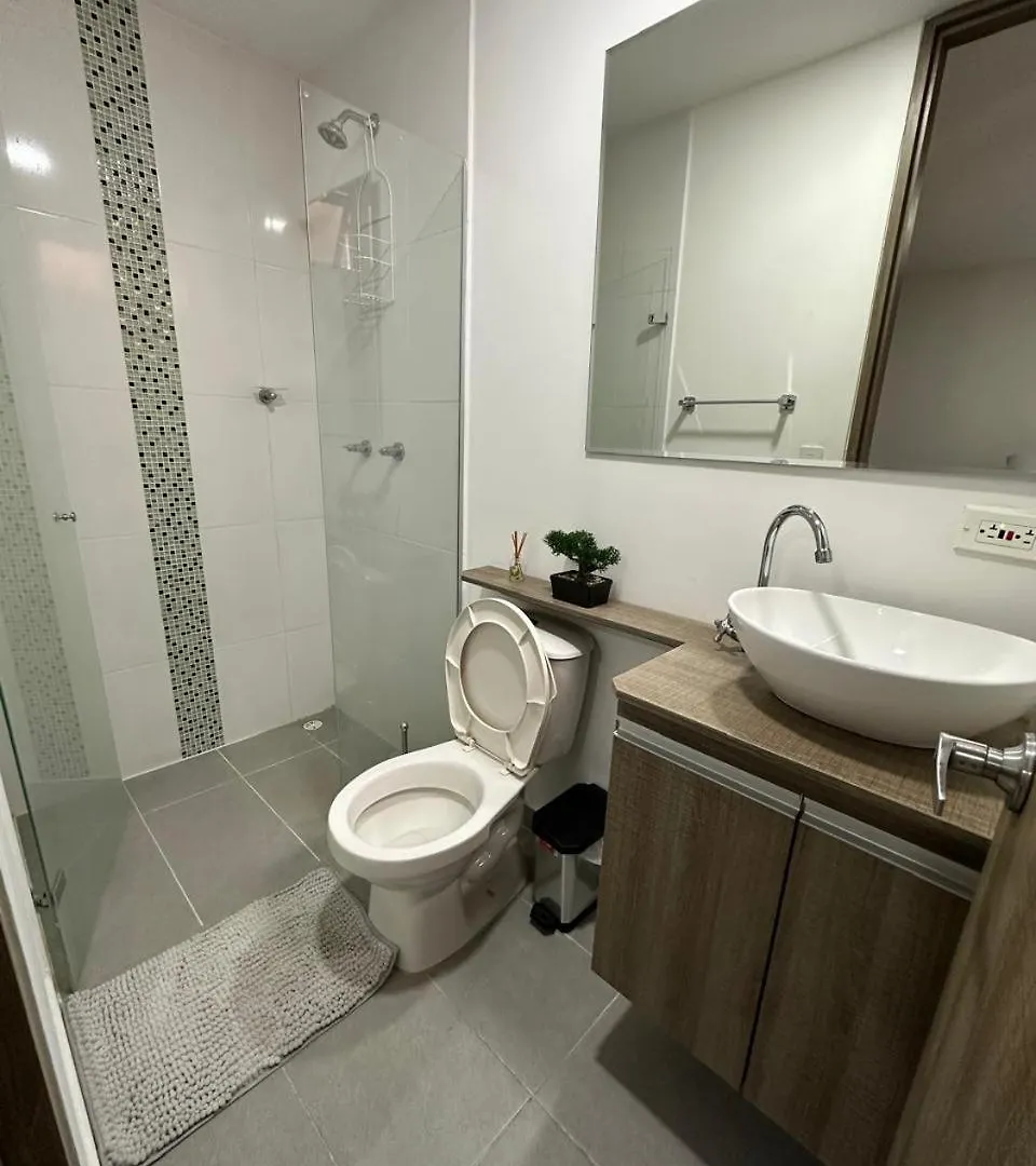 Pansiyon Agradable Habitacion En Laureles Medellín
